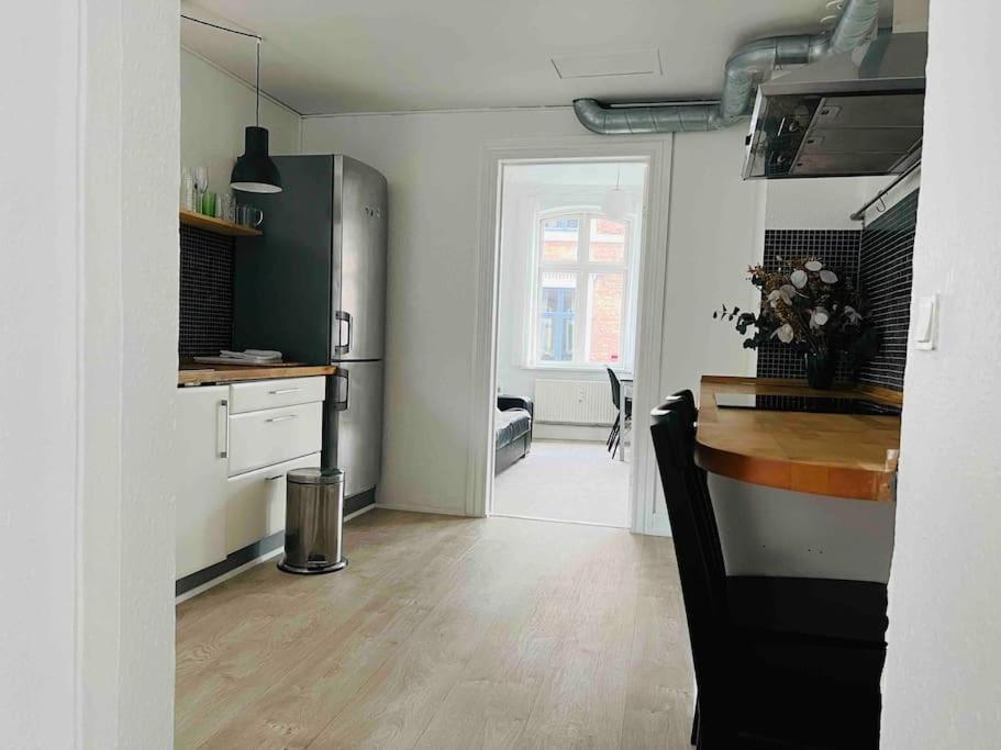 Lovely 1-bedroom In C Århus