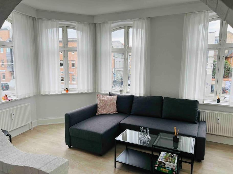 Lovely 1-bedroom In C Århus