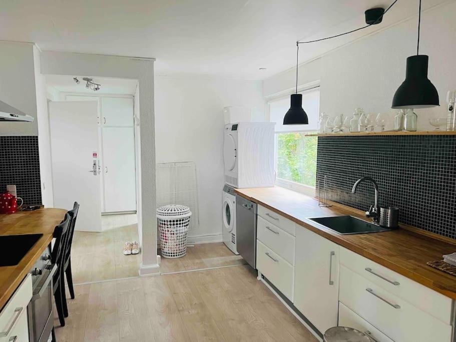 Lovely 1-bedroom In C Lejlighed