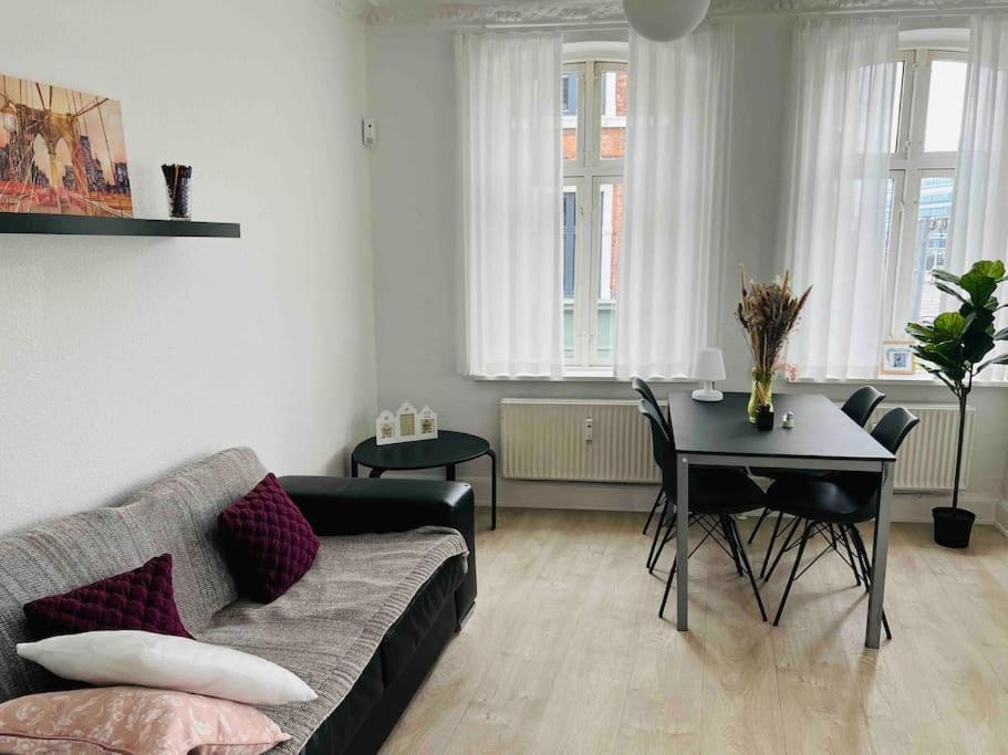Lejlighed Lovely 1-bedroom In C Århus